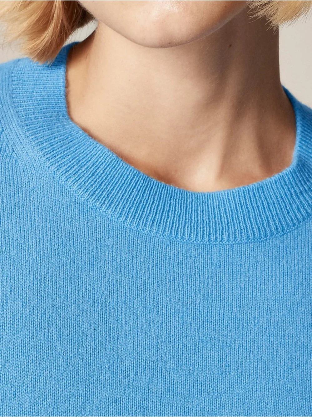 J. Crew Classic Fit Cashmere Crewneck Sweater M - Picture 4 of 9